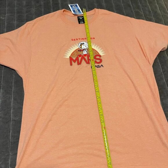 New w tags NASA Snoopy Destination Mars tshirt XL astronaut space Hanes Artemis - Picture 5 of 6